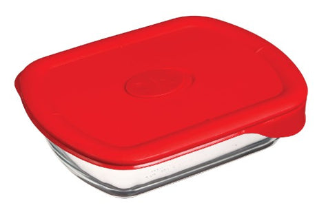 Durable 1.1lt Pyrex Pro Red glass container with steam vent lid, ideal for storing and reheating meals in style.