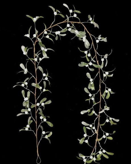 Lush 1.8m artificial mistletoe garland for festive decor, featuring realistic leaves and berries, perfect for holiday celebrations.