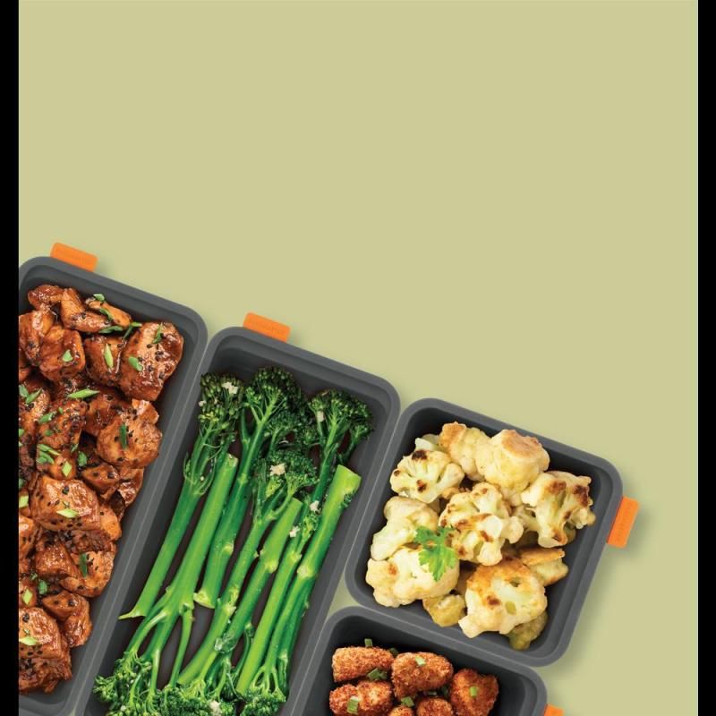 Medium Bakemaster Divider Tray (28 x 13 x 3.5 cm) for easy meal separation and non-stick cooking in ovens and dishwashers.