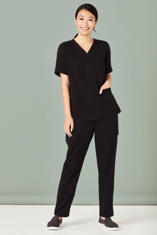 Women's Avery Black Slim Leg Scrub Pant in 3XL, featuring tapered legs and multiple cargo pockets for stylish functionality.