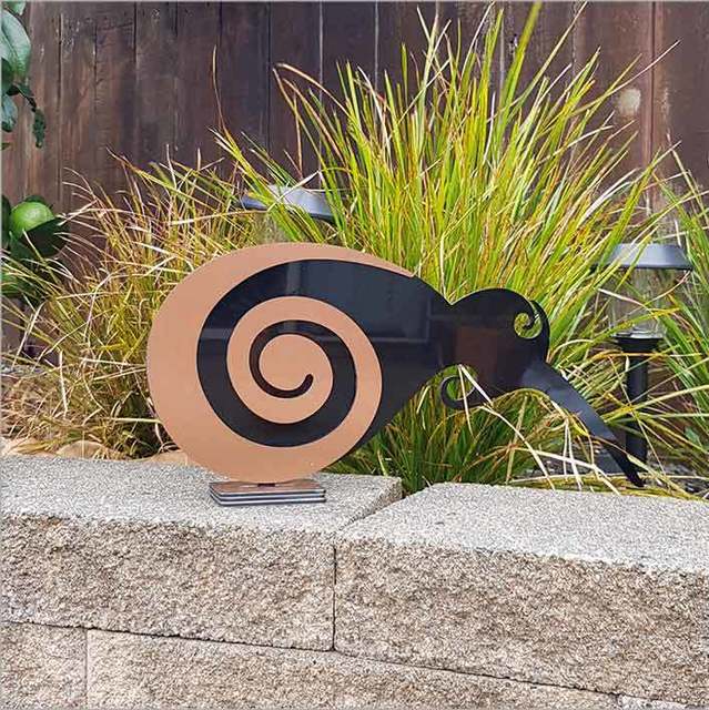 Freestanding 2 Tone Moko Kiwi art piece in Black & Brushed Copper, ideal for garden decoration, 503mm tall.