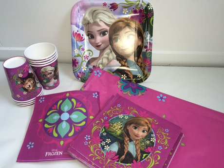 Disney Frozen party napkins featuring vibrant designs of Anna, Elsa, and Olaf; perfect for themed celebrations and mess management.