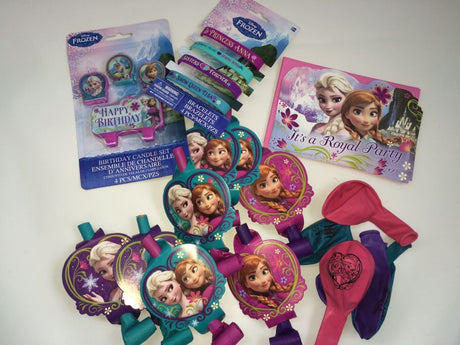 Four colorful silicone bands featuring Disney Frozen characters, perfect for party favors and themed celebrations.