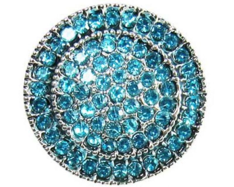 Elegant blue diamante cluster accessory for versatile and stylish outfits, perfect for any occasion.