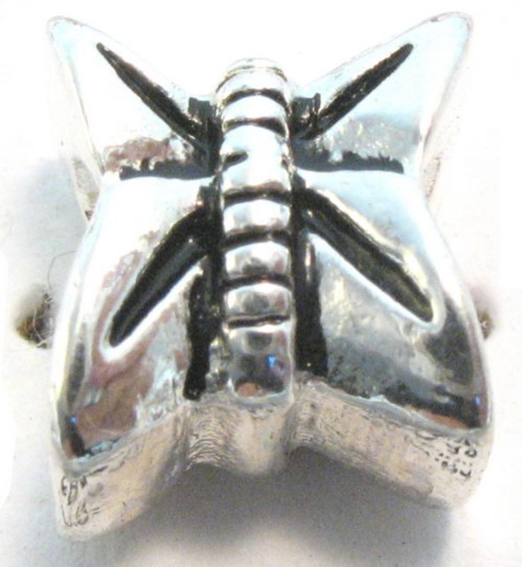 Silver-plated butterfly beads with anti-tarnish coating, ideal for elegant DIY jewelry creations, 8 pieces per bag.