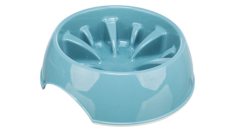 Slow feed plastic dog bowl with non-slip base, 800ml capacity, promotes healthy eating habits for all dog breeds.