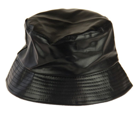 Reversible black PU bucket hat with soft velvet lining, fashionable and comfortable for sunny days and casual outings.
