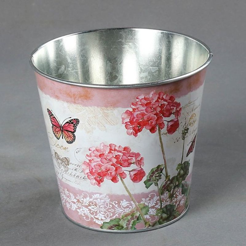 Elegant metal pot covers with a Beauty Roses design, perfect for small plants, set of three, 13.5cm high.