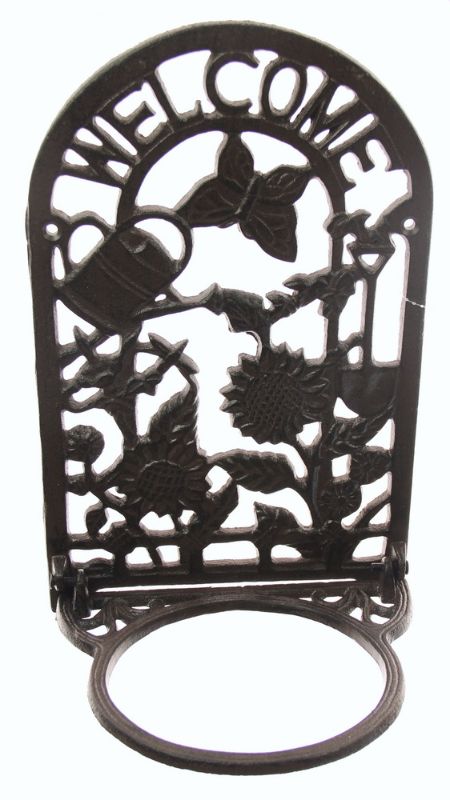 Butterfly-shaped wall pot holder in durable iron, perfect for displaying flowers or small plants, measuring 32x17cm.