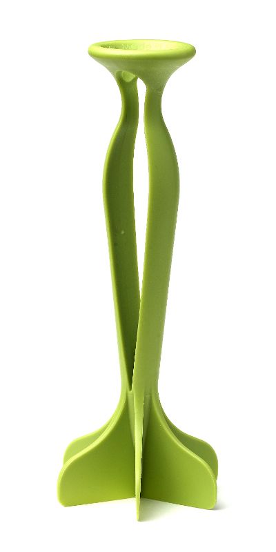 Vibrant lime green HACKIT kitchen utensil, stylish and multifunctional for all cooking tasks. Perfect blend of practicality and aesthetics.