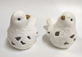 White ceramic bird ornaments with curls, set of 2, perfect for decor or as gifts, measuring 16 x 10 x 11cm each.