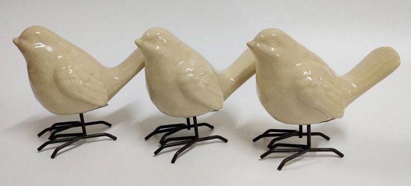 Set of 3 white bird ornaments with crackle finish, perfect for adding elegance and charm to any home decor.
