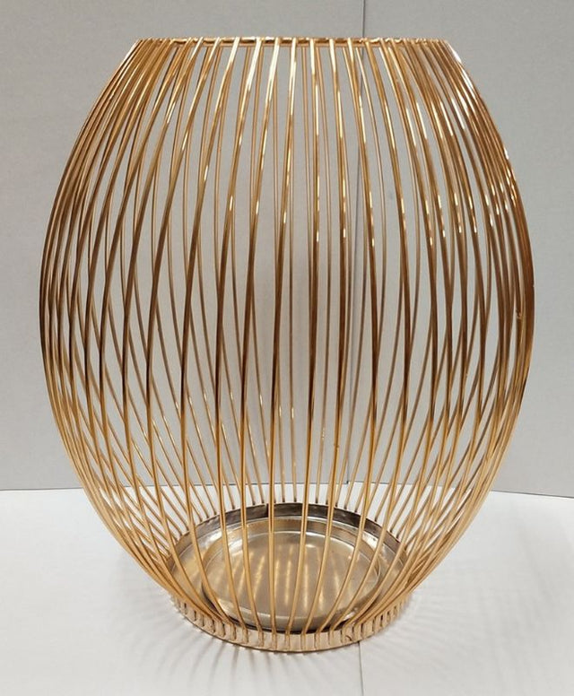 "Elegant 23cm rose gold wire candle holder, perfect for enhancing home decor and displaying candles."