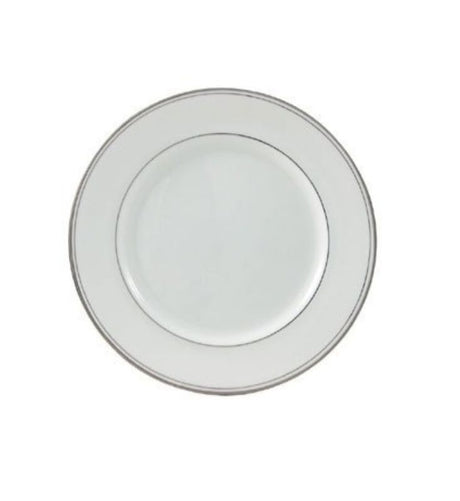Elegant 16cm Aynsley Corona Platinum Plate in fine bone china with intricate platinum etching for refined dining experiences.
