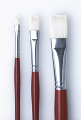 Artist Brush AS 1000, hog bristle, bright shape with long handle, ideal for precise oil painting strokes and blending.