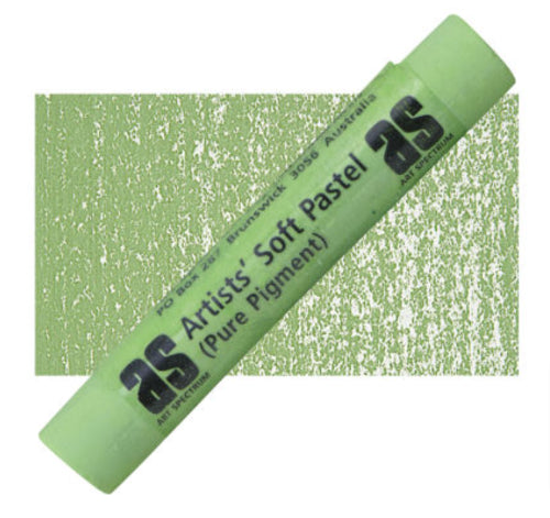 Vibrant grass green pastel stick, crafted for artists with high pigment concentration and soft, blendable texture.