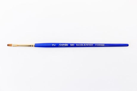 Flat shader brush with red sable and synthetic hair for versatile painting in various mediums. Ideal for detail and washes.