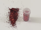 Vivid red 10g glitter for crafting, perfect for scrapbooks, cards, and festive decorations. Non-toxic and environmentally friendly.