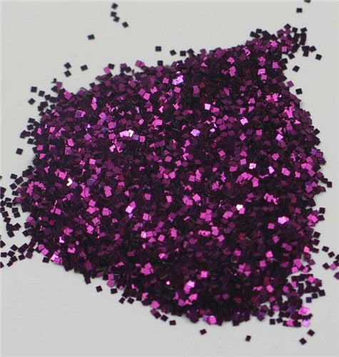 Shimmering food-safe wine glitter in 250g, perfect for elevating drinks and special occasions with enchanting sparkle.