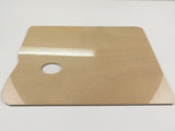 Rectangular wooden palette, 25x30cm, ideal for mixing acrylic and oil paints with ergonomic design for comfortable use.