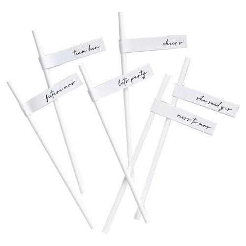 Off-white hen party straws with playful flags, perfect for bachelorette celebrations and memorable toasts. Pack of 16.