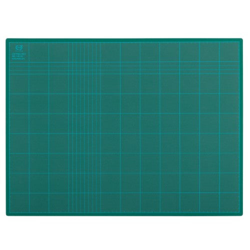 Vibrant green 600x450mm cutting mat made of 3mm PVC, featuring a self-healing gridded surface for precise cutting.