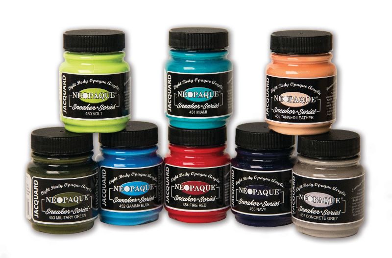 Vibrant JACQUARD GOLD YELLOW NEOPAQUE paint, 66.54ml, perfect for fabric, leather, and canvas with exceptional opacity and washfastness.