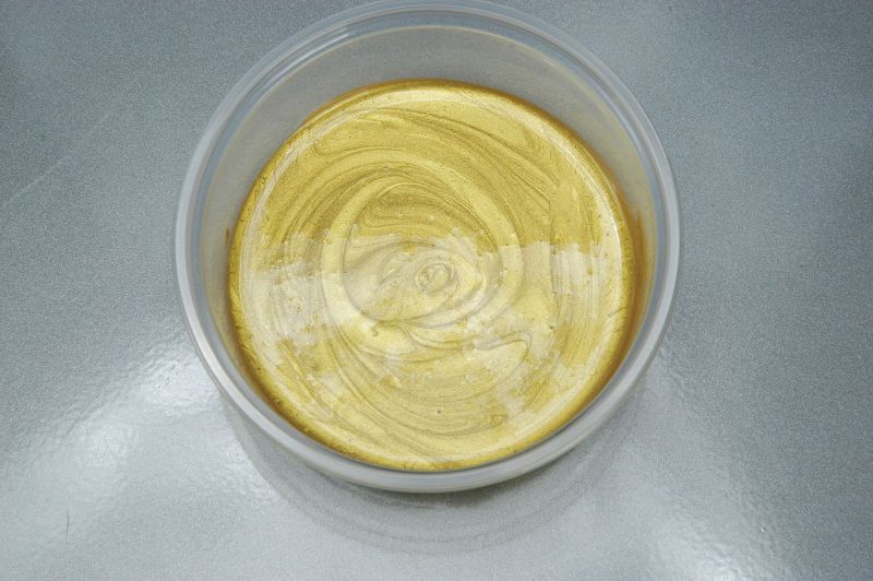 Paint - JACQUARD LUMIERE METALLIC GOLD 561 (66.54ml)