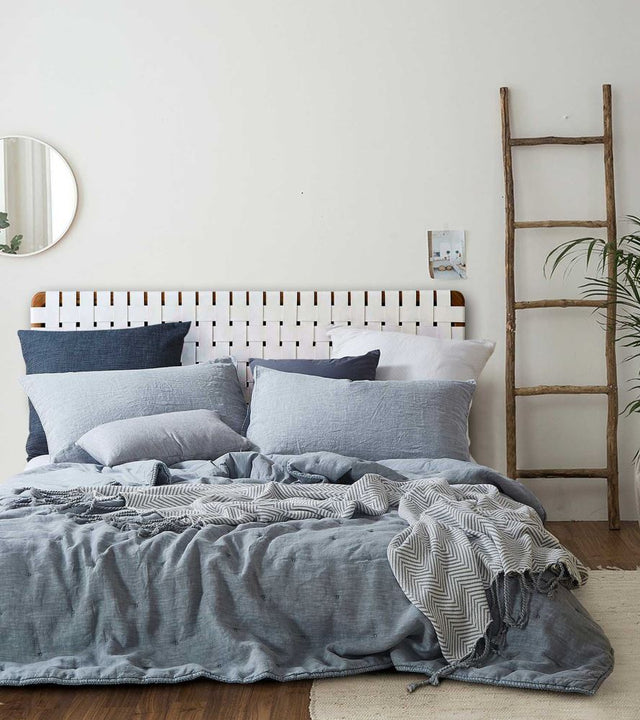 King Duvet Set in Grey featuring luxe linen front, cotton percale back, and 150gsm polyester filling for ultimate comfort.