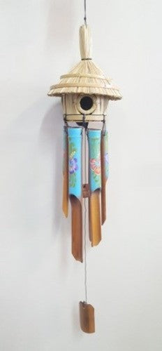 Round birdhouse wind chimes, 20x20x40cm, enhancing gardens with soothing sounds and attracting feathered friends.