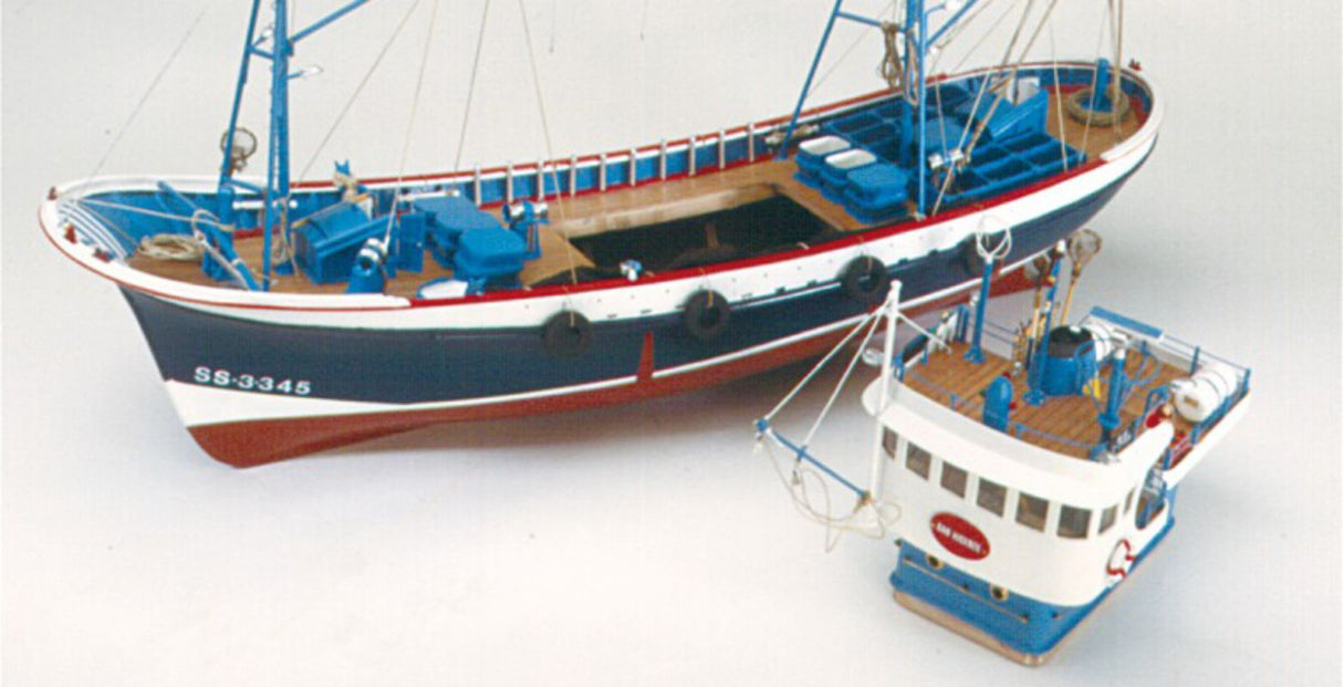 Detailed wooden ship model kit of the Marina II Tuna, featuring laser-cut parts and brass fittings for exquisite craftsmanship.