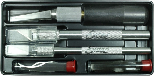 Professional set featuring 3 high-quality knives and 13 precision blades for versatile cutting performance.