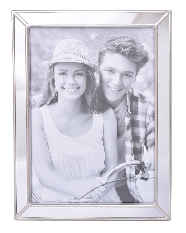 Mirrored silver 5 x 7 inch photo frame, elegant design perfect for displaying cherished memories.