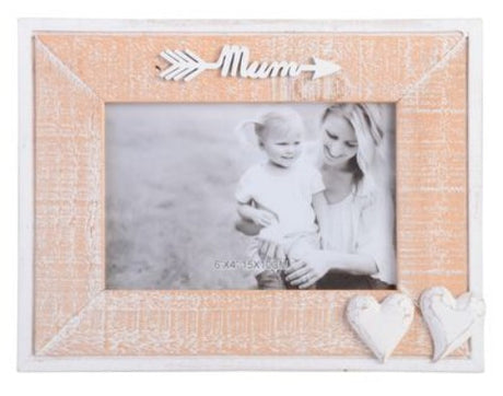 Rustic photo frame with heart motif, showcasing cherished memories of mum; perfect for home decor and heartfelt gifts.