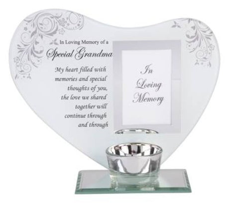 Heart-shaped candle holder for Grandma, 15cm, perfect for memorial tributes and warm remembrance.