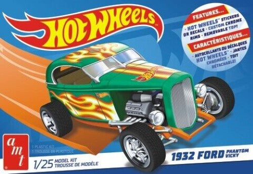 Detailed 1/25 scale model kit of the classic '32 Ford Phantom Vicky, ideal for car enthusiasts and hobbyists.