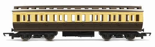 Hornby Tri-ang RS46 Victor Train Set featuring 'Lord of the Isles' locomotive, clerestory coaches, and oval track for nostalgic play.