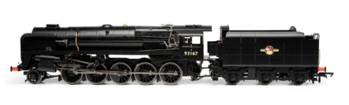Hornby BR 9F Class 92167 model, a detailed 2-10-0 steam locomotive showcasing British engineering excellence.