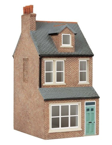 Victorian Terrace House Right Mid, intricately detailed for authentic model railway scenes, enhances your Hornby layout's charm.