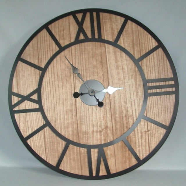 Rustic 80cm wooden clock featuring unique grain patterns, perfect for enhancing home decor with charm and functionality.