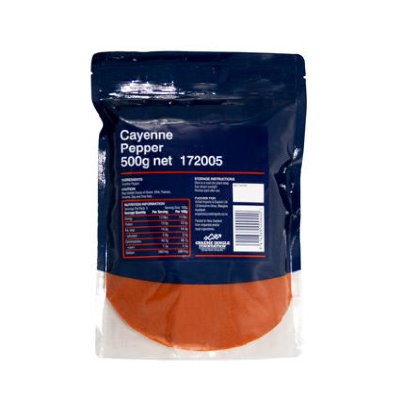 Cayenne Pepper Smart Choice 500g pack, sourced from India, adds heat and flavor to dishes for home cooks and chefs.