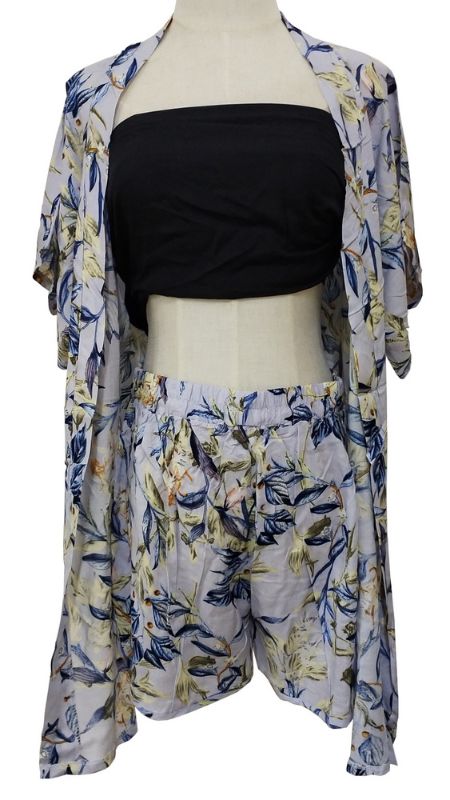 Lightweight blue leaves shorts set featuring a kimono and stylish shorts, perfect for summer comfort and casual wear.