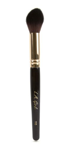 Soft tapered highlighter brush for precise application on cheekbones and brow bones, made from sustainable birch wood.