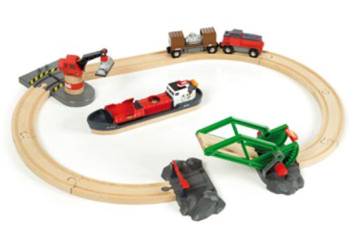 BRIO Cargo Harbour Set: 16-piece wooden playset with container ship, battery train, and multi-function crane for imaginative play.