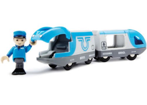 BRIO BO Travel Battery Train set with 3 pieces, featuring a charming engine driver for imaginative adventures on BRIO tracks.