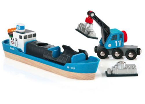 Colorful BRIO Container & Crane Wagon set for kids, featuring movable crane for cargo transport from water to land.