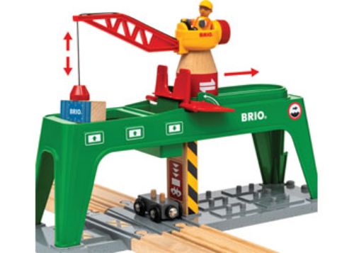 BRIO Crane - Container Crane set features a magnetic hook, 360° rotation, and 6 accessories for engaging construction play.