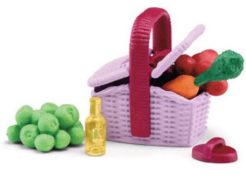 Colorful picnic accessories for horse figurines, enhancing imaginative play and outdoor adventures in stables.