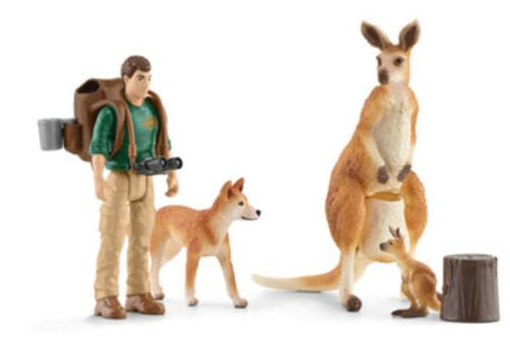 Detailed Schleich figurine set featuring Australian animals for imaginative play and creative storytelling in the outback.