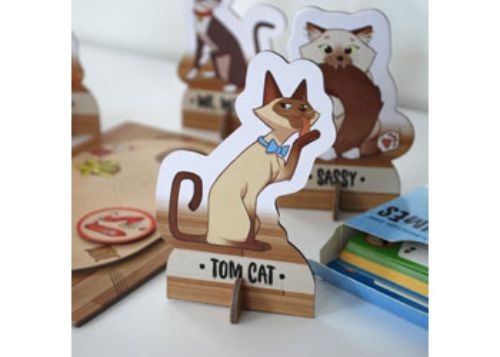 Engaging logic game with six unique cat tokens and challenge cards to solve playful feline mysteries.